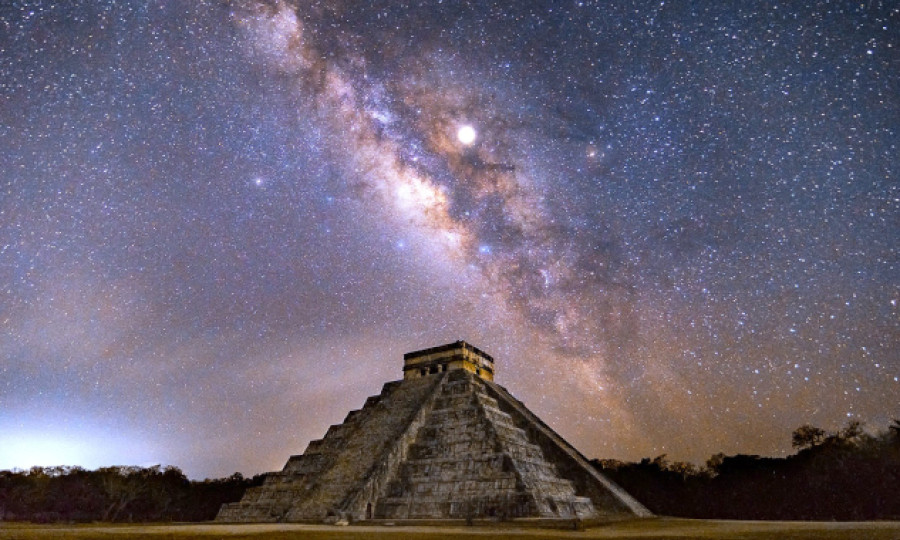 Astrological Overview and Horoscope: March 16 - 22, 2026 (2)