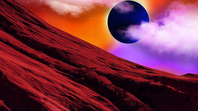 Image from Mars soil with the Blue Planet in the distance. Image by beetpro from Pixabay.